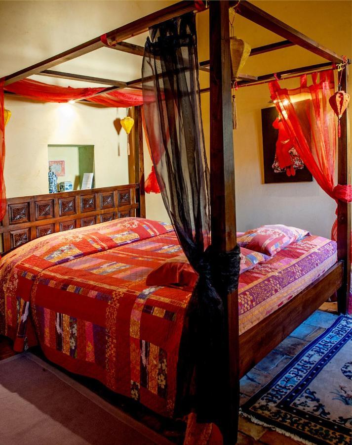 Demeure De Digoine "Chambre D'Hotes" Bourg-Saint-Andéol Dış mekan fotoğraf
