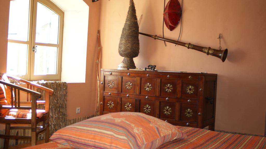 Demeure De Digoine "Chambre D'Hotes" Bourg-Saint-Andéol Dış mekan fotoğraf